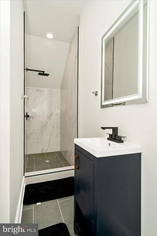 721 50TH ST NE, Washington, DC 20019