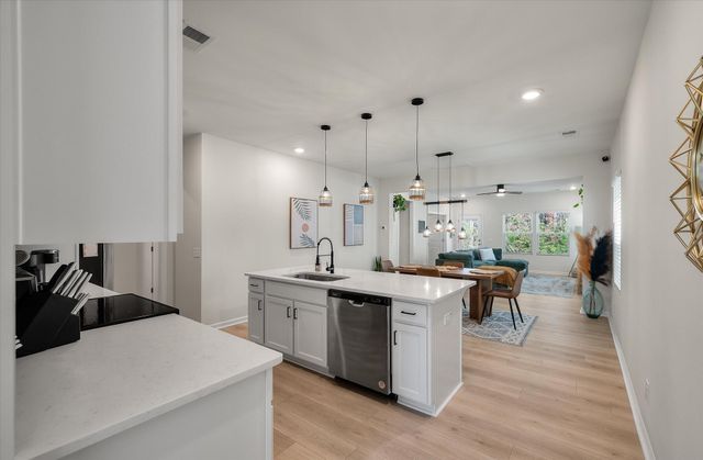 181 Surfbird Road, Summerville, SC 29486