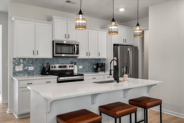 181 Surfbird Road, Summerville, SC 29486