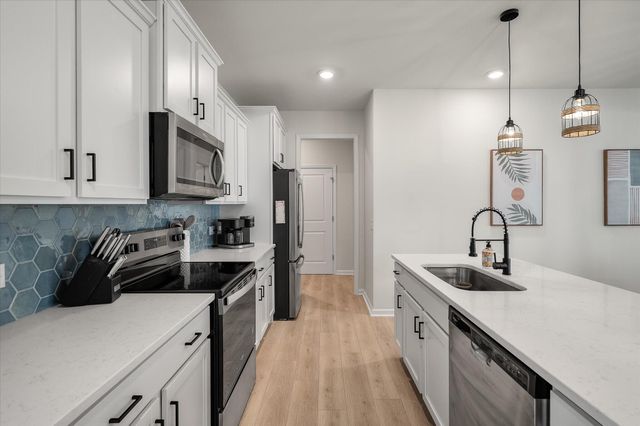 181 Surfbird Road, Summerville, SC 29486