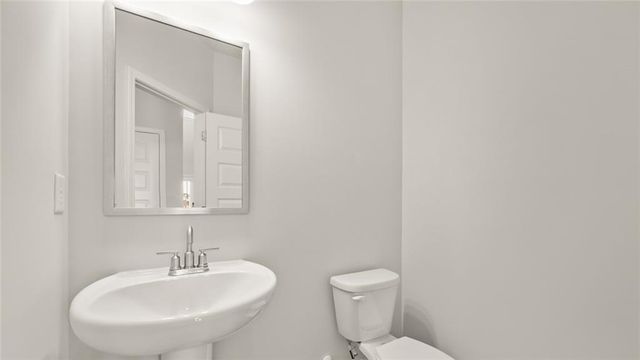 424 Hazel Drive, Locust Grove, GA 30248