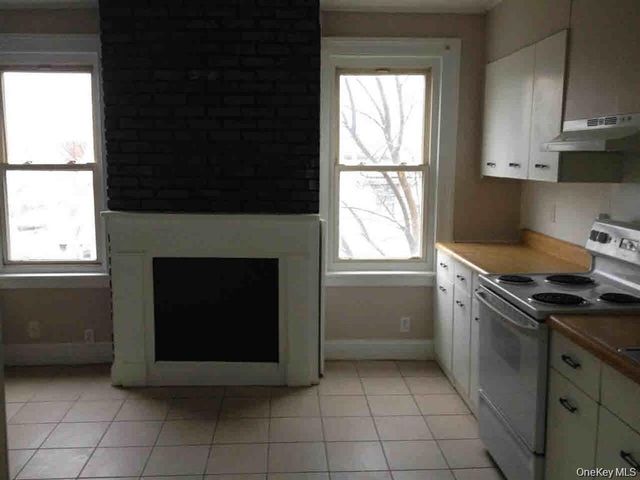 26 Taylor Avenue, Poughkeepsie, NY 12601