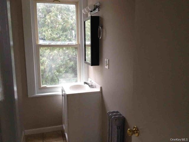 26 Taylor Avenue, Poughkeepsie, NY 12601