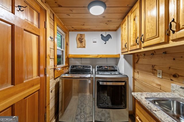 4396 Highway 382 W, Ellijay, GA 30540