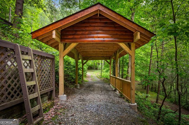 4396 Highway 382 W, Ellijay, GA 30540