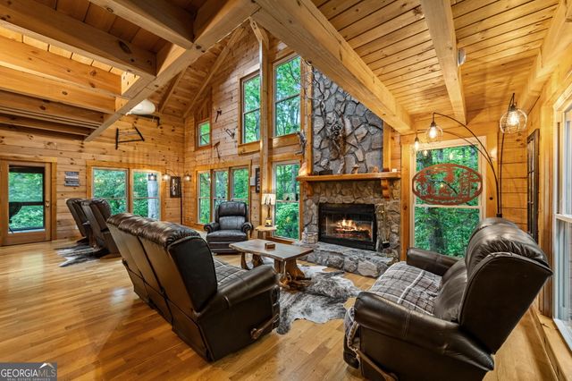 4396 Highway 382 W, Ellijay, GA 30540