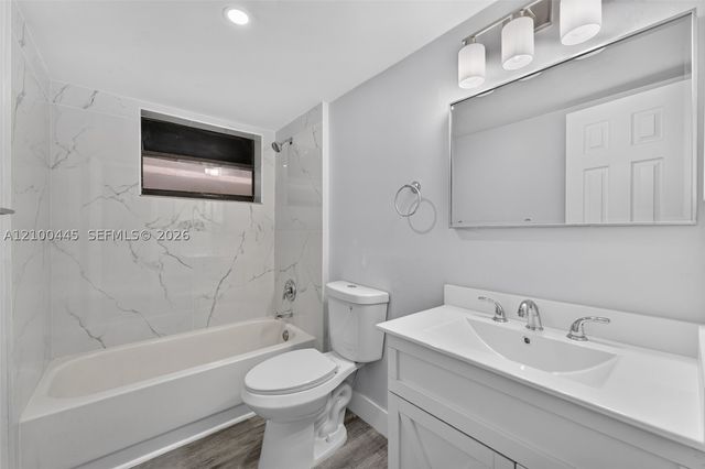 8040 Hampton Blvd 208, North Lauderdale, FL 33068