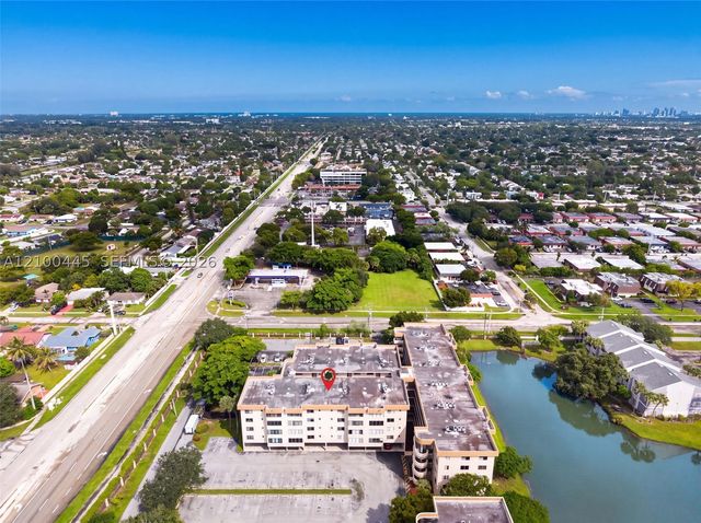 8040 Hampton Blvd 208, North Lauderdale, FL 33068