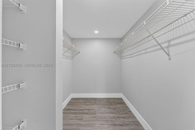 8040 Hampton Blvd 208, North Lauderdale, FL 33068