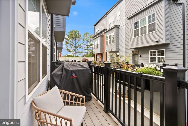 1884 MICHAEL FARADAY DR, Reston, VA 20190