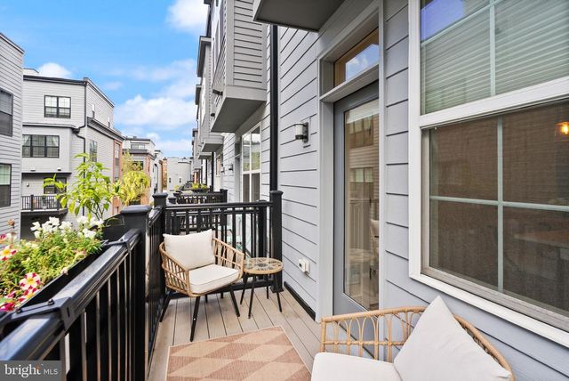 1884 MICHAEL FARADAY DR, Reston, VA 20190