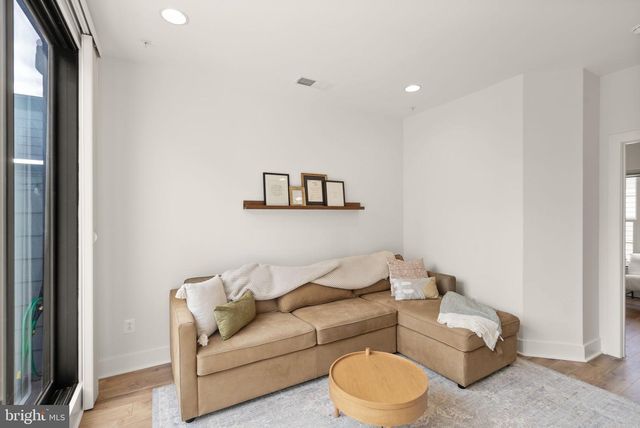 1884 MICHAEL FARADAY DR, Reston, VA 20190