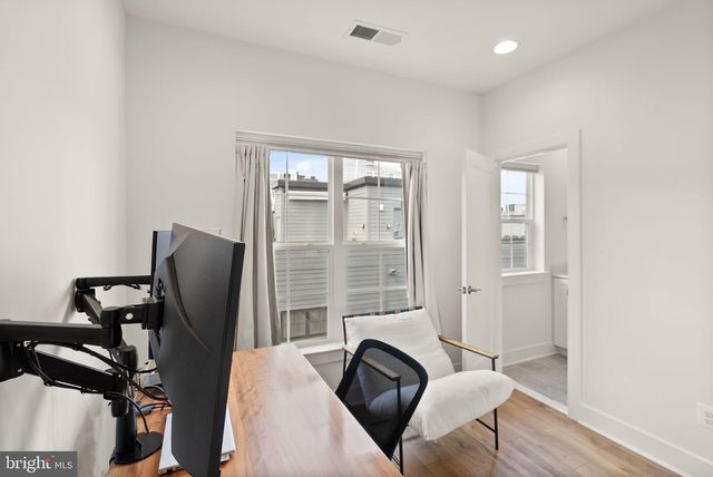 1884 MICHAEL FARADAY DR, Reston, VA 20190