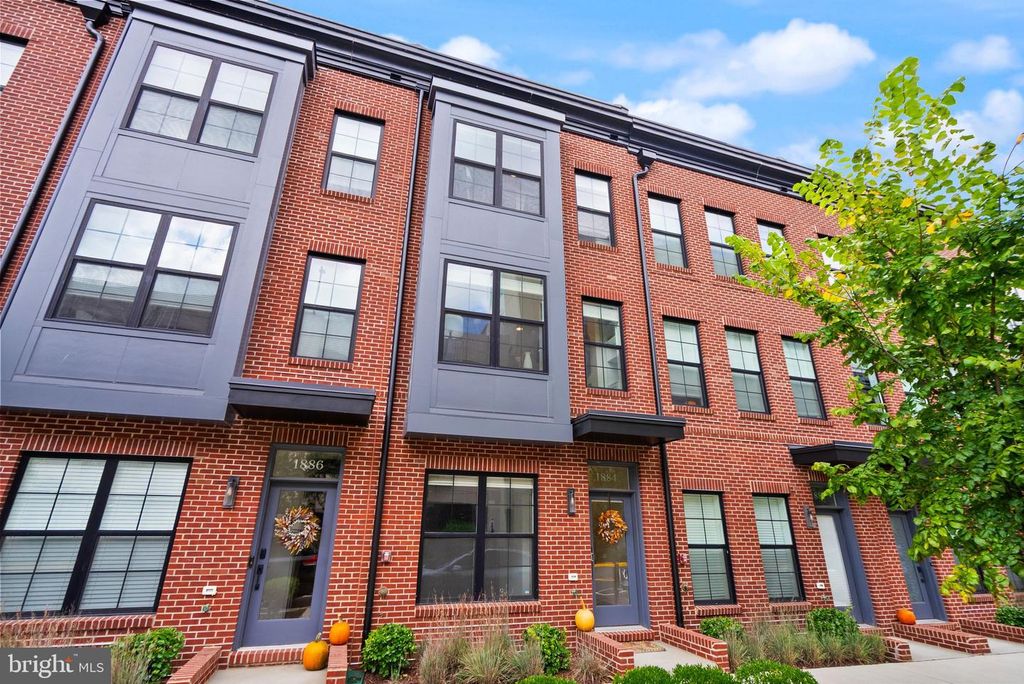 1884 MICHAEL FARADAY DR, Reston, VA 20190