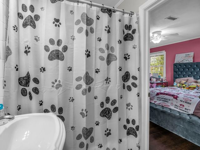 118 Pleasant Meadows Dr, Gaffney, SC 29341