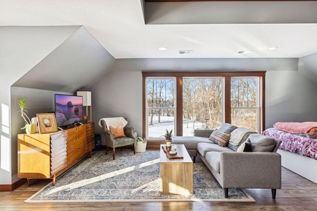 1436 Triangle Drive, Houlton, WI 54082