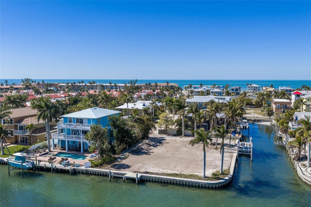 407 20TH PLACE, Bradenton Beach, FL 34217