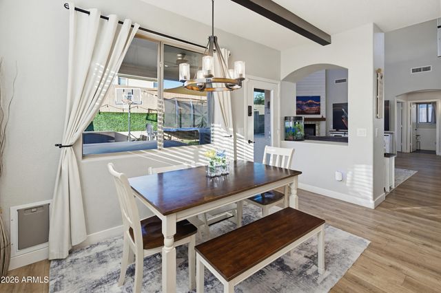 2238 W DALE Lane, Phoenix, AZ 85085