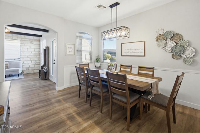 2238 W DALE Lane, Phoenix, AZ 85085