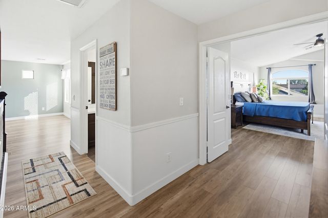 2238 W DALE Lane, Phoenix, AZ 85085