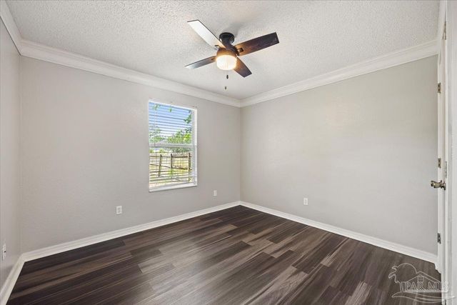 635 Saleta St, Pensacola, FL 32534