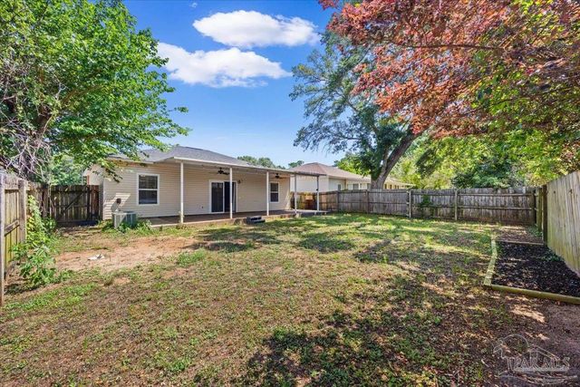 635 Saleta St, Pensacola, FL 32534