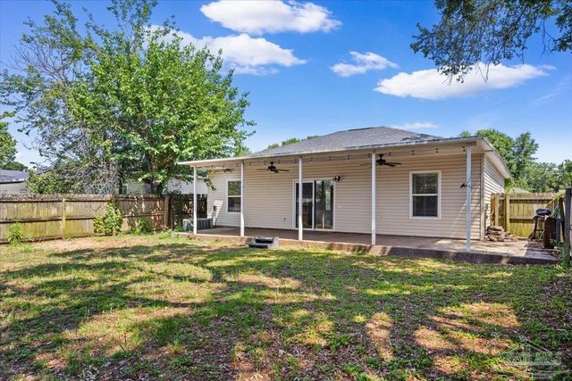 635 Saleta St, Pensacola, FL 32534