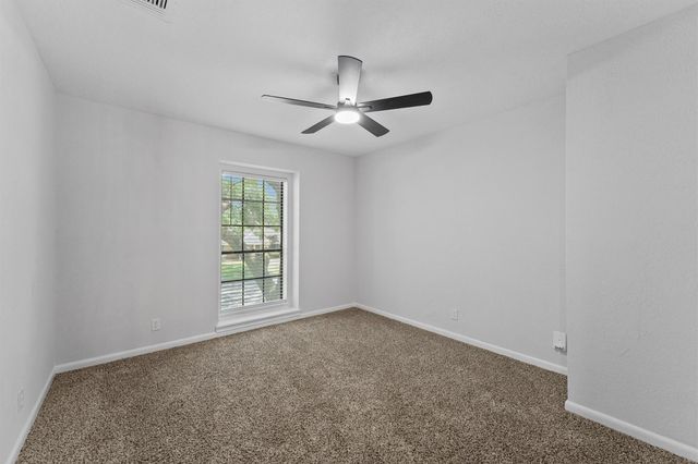 12611 Old River Drive, Baytown, TX 77523