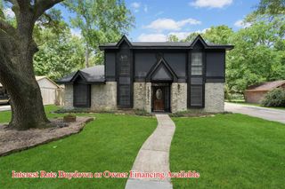 12611 Old River Drive, Baytown, TX 77523