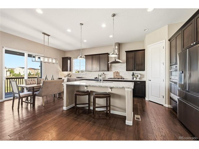 7170 S Riverwood Way, Aurora, CO 80016