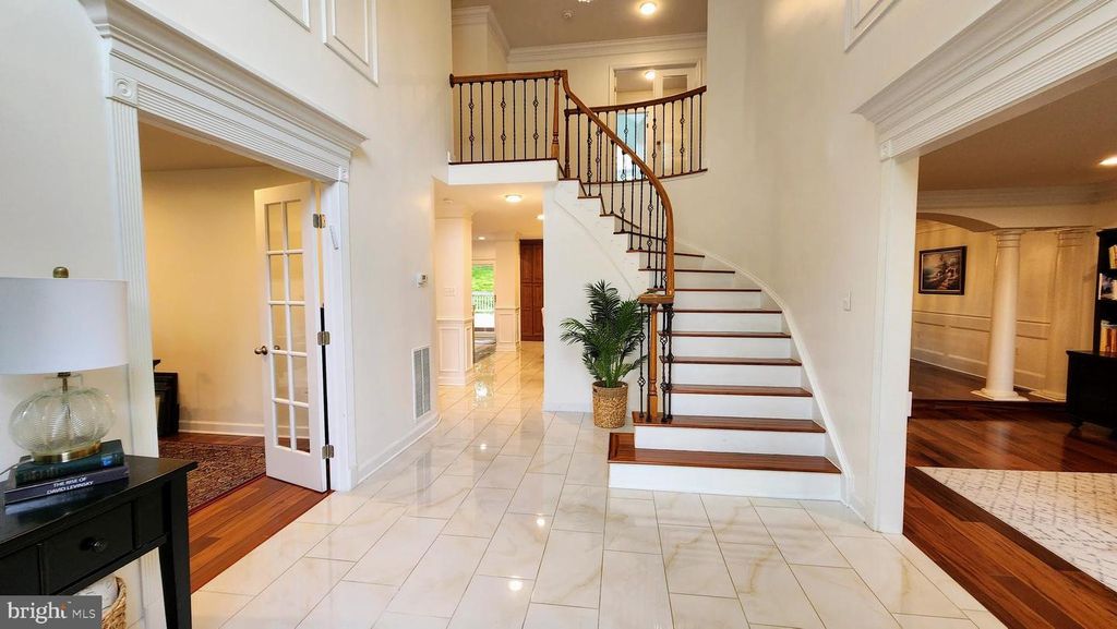 5503 CHESTERMILL CT, Fairfax, VA 22030