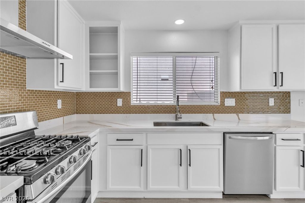 Image 10 of property listing at 6309 Climbing Vine Avenue, Las Vegas, NV 89141