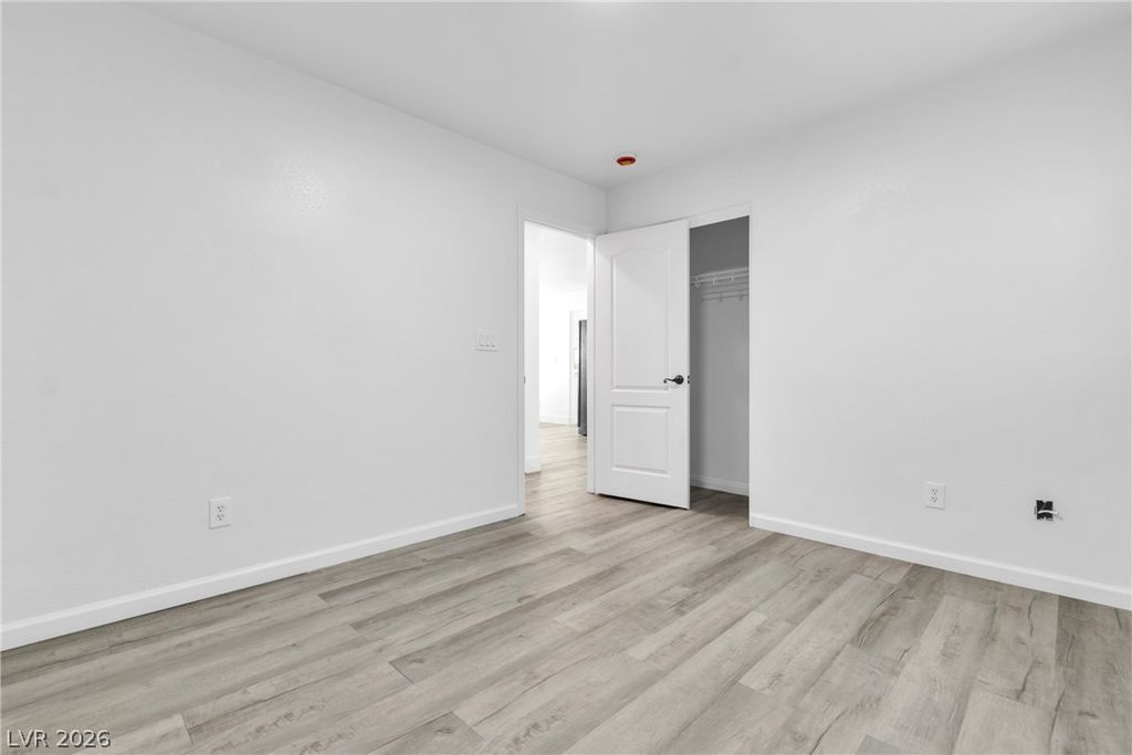 Image 16 of property listing at 6309 Climbing Vine Avenue, Las Vegas, NV 89141