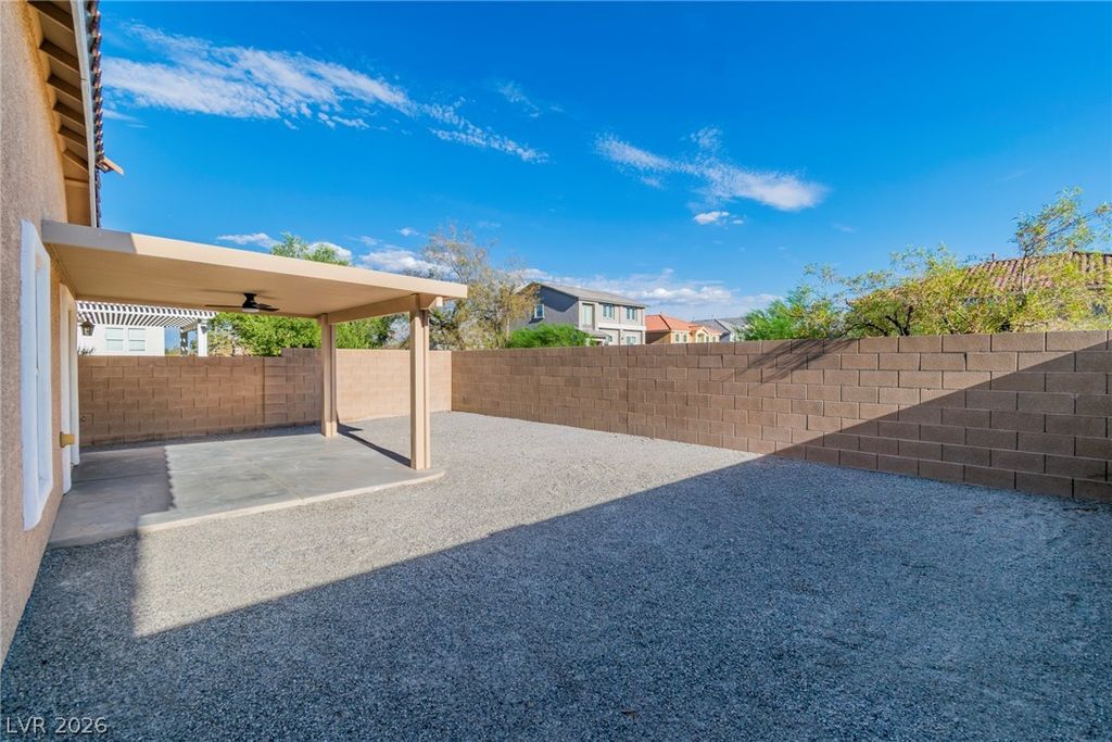 Image 4 of property listing at 6309 Climbing Vine Avenue, Las Vegas, NV 89141
