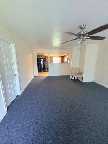 5803 Southlea Street, Houston, TX 77033