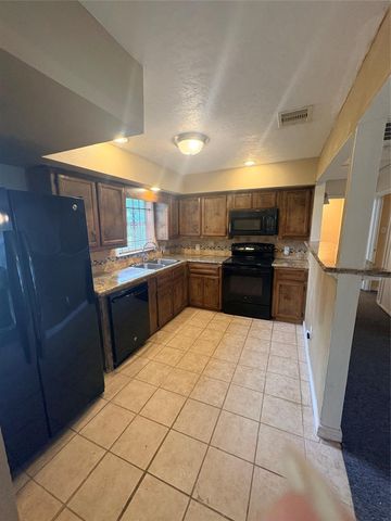 5803 Southlea Street, Houston, TX 77033