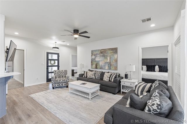 30397 S 567 Road 62, Afton, OK 74331