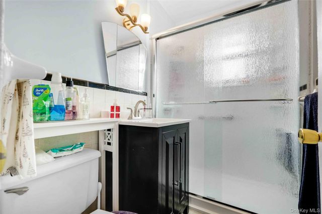 26-25 141 Street 5G, Flushing, NY 11354