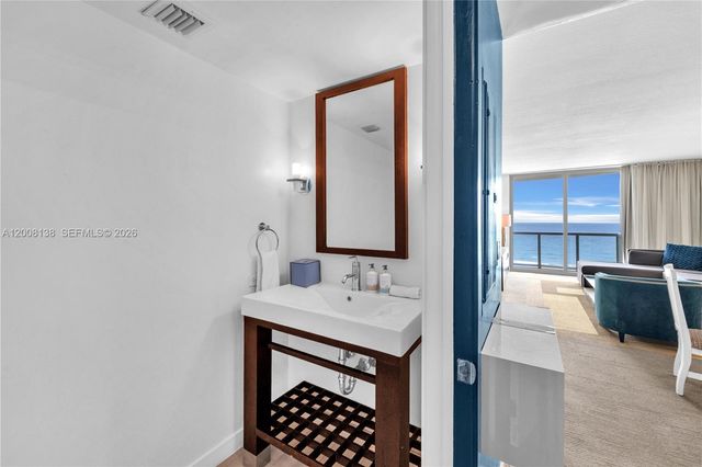 17315 Collins 801 A&B, Sunny Isles Beach, FL 33160