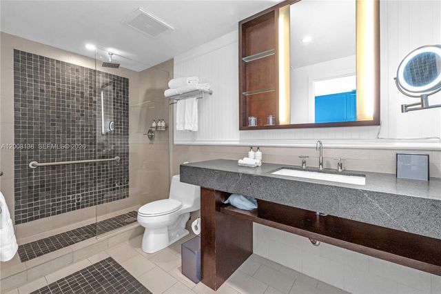 17315 Collins 801 A&B, Sunny Isles Beach, FL 33160