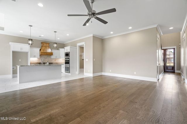 4435 S Bolivar Trail Trail, Olive Branch, MS 38654