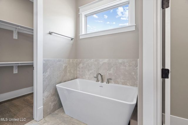 4435 S Bolivar Trail Trail, Olive Branch, MS 38654