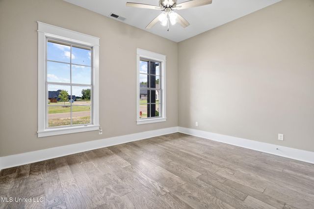 4435 S Bolivar Trail Trail, Olive Branch, MS 38654