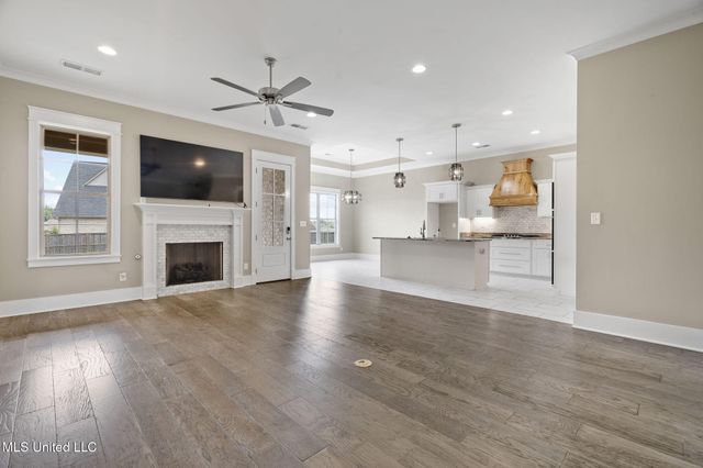 4435 S Bolivar Trail Trail, Olive Branch, MS 38654