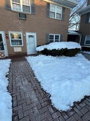 43 Springwood Drive, North Babylon, NY 11703