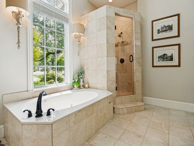 6 Bluebonnet Trail, Greenville, TX 75402