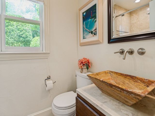 6 Bluebonnet Trail, Greenville, TX 75402