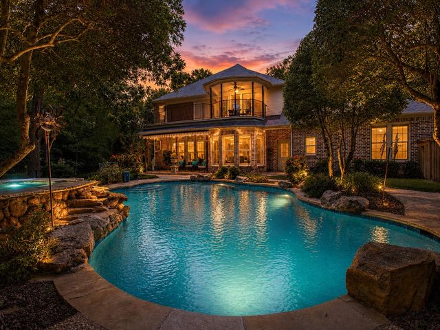 6 Bluebonnet Trail, Greenville, TX 75402