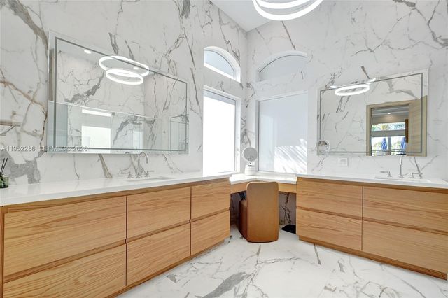 3311 SW 194th Ter, Miramar, FL 33029