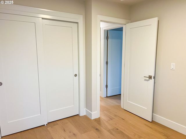 6906 Se BROOKLYN St, Portland, OR 97206